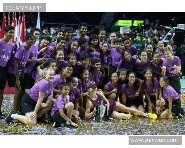 深圳网球队的团队协作与战术配合探讨与分析